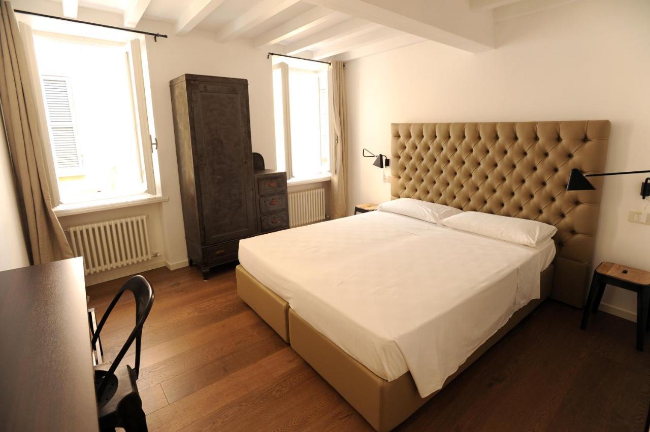 Opera 11 R&B Bed & Breakfast Parma Exterior foto